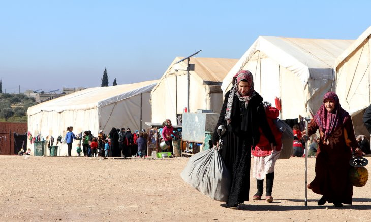 US envoy: 700,000 Syrians fleeing to Turkey