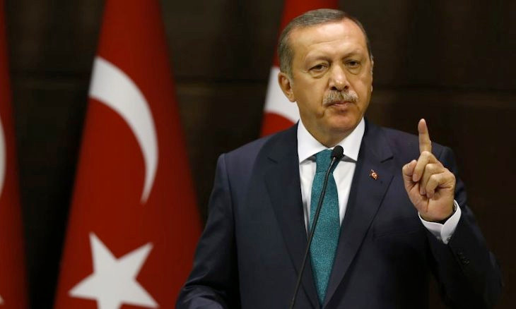 Erdoğan urges AKP deputies to have at least three children