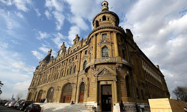 Istanbul court rejects municipality's request for cancellation of Haydarpaşa, Sirkeci tender