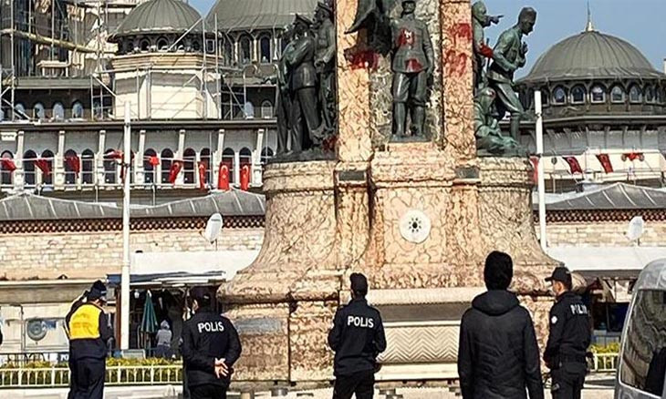 Iconic Istanbul monument vandalized with red paint, suspect in police custody