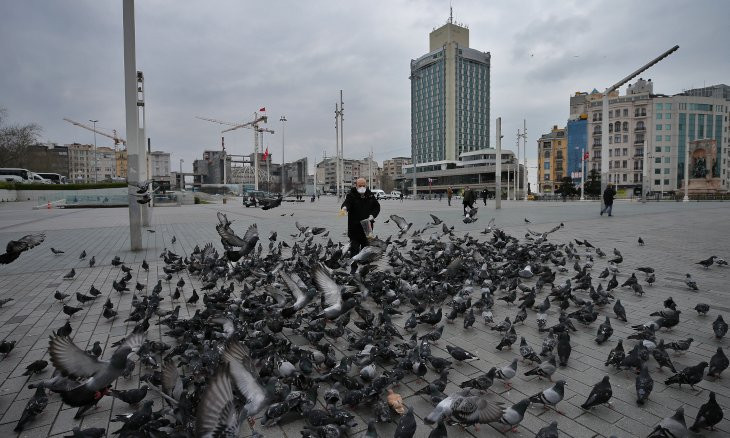 Turkey imposes curfew for youth, makes mask usage obligatory in public places