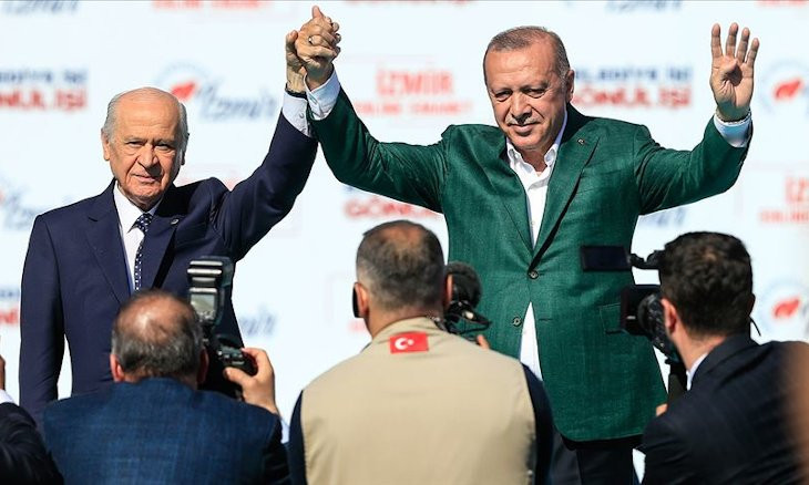 MHP steps in to reinforce parliamentary wall against new parties to cover AKP's concerns on losing deputies