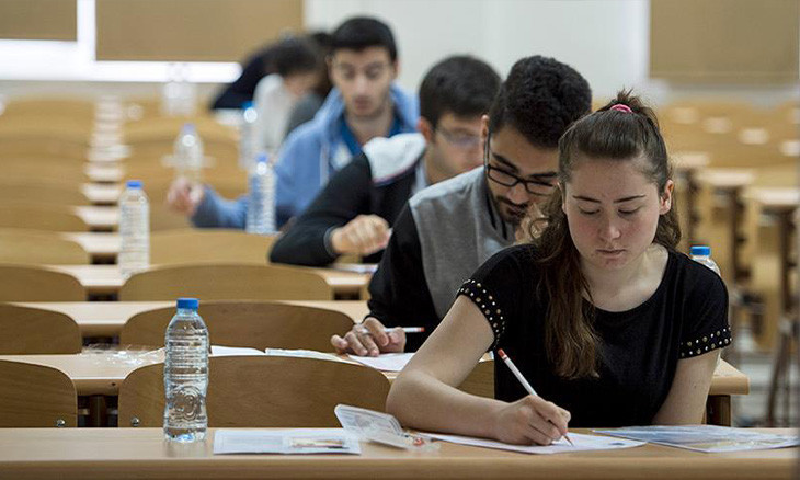 Turkish education union protests moving up national examinations despite COVID-19 threat