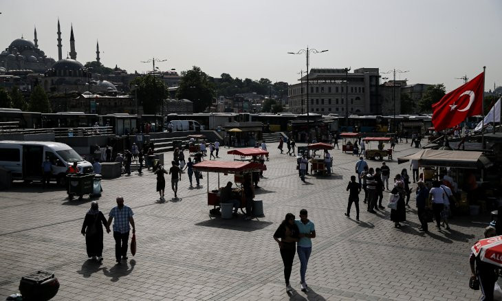 Turkish health minister refutes claims that coronavirus is weakening