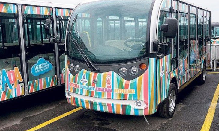 Usage of electric minibuses to replace horse-drawn carriages not allowed on Princes' Islands