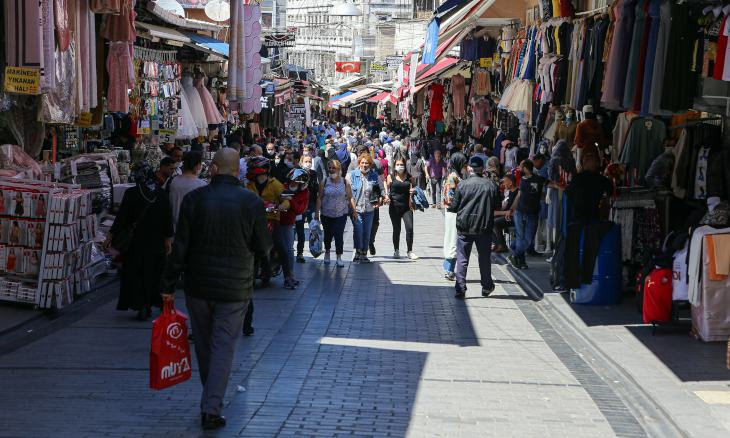 Erdoğan lifts weekend curfew after public criticism amid increasing number of coronavirus cases