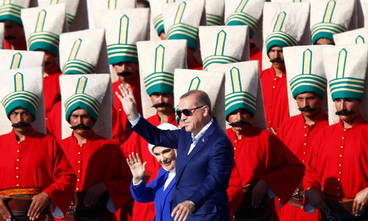 We and the Erdoğans live modestly without splendor: Berat Albayrak's father
