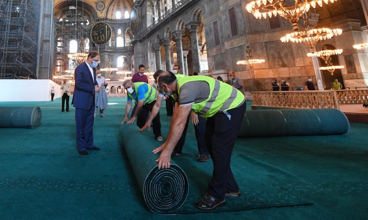 Putin, Greek PM stress  preserving Hagia Sophia as universal heritage in phone call requested by Athens