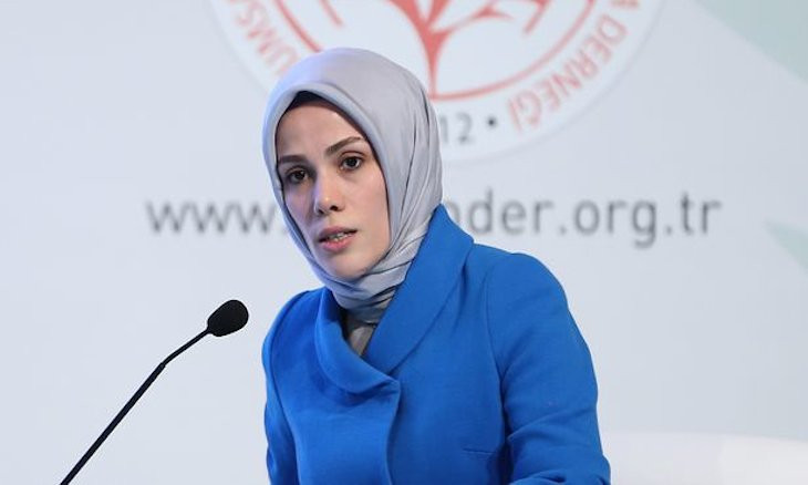 Turkey arrests one, detains 11 for insulting finance minister's family on social media