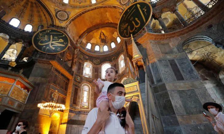 Academics all over the world pen letter against turning Hagia Sophia into a mosque