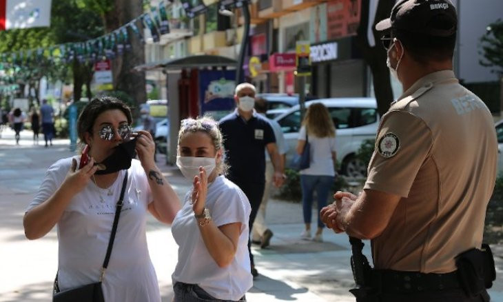 Turkish court cancels fine imposed on citizen for not wearing face mask