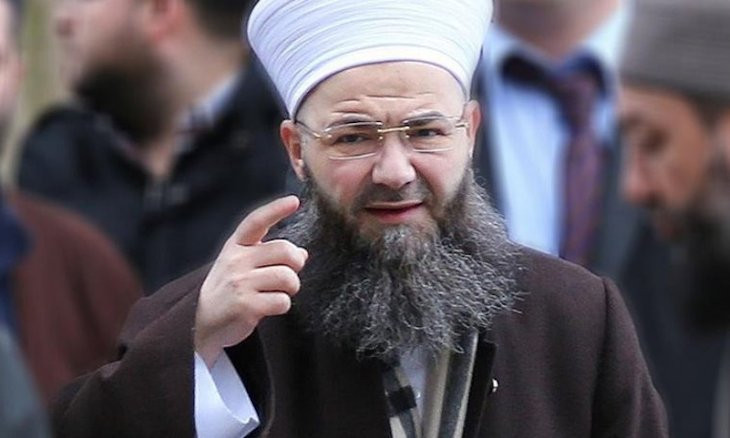 Islamist cult leader voices readiness to name 150 Salafi associations taking up arms to fight in Turkey