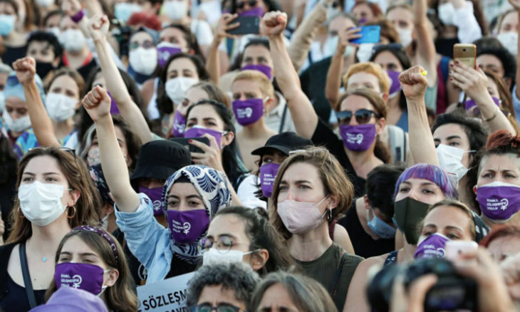 Turkey observes 50 femicides and suspicious women's deaths in August