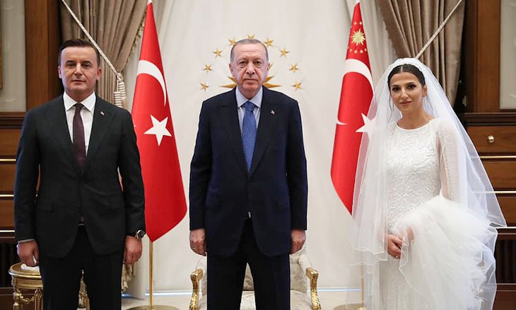 Prosecutor slammed for preventing Demirtaş's release visits Erdoğan in presidential palace