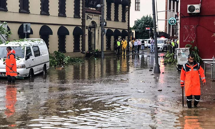 Istanbul faces mass destruction in potential tsunami, municipality warns